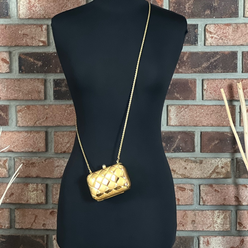 La Régale Petite Gold Purse